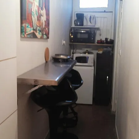 Joli Independant Apartment